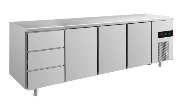Kühltisch -2 bis +8°C 2330x700x850mm mit 3x Tür und 2x drei Schubladen – Bild 1
