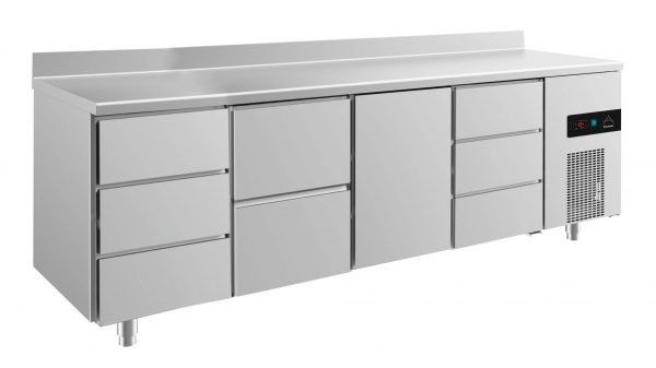 Kühltisch -2 bis +8°C 2330x700x850mm mit 1x Tür, 1x zwei Schubladen und 2x 3 Schubladen – Bild 1
