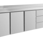 Kühltisch -2 bis +8°C 2330x700x850mm mit 3x Türen und 1x drei Schubladen