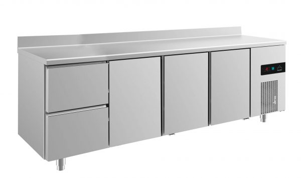 Kühltisch -2 bis +8°C 2330x700x850mm mit 3x Türen und 1x zwei Schubladen – Bild 1