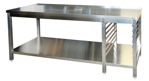 Edelstahl Arbeitstisch mit GN-Winkel rechts GN1/1 verschweißt | Bautiefe 700mm | mit Grundboden | AISI 304 – Bild 1